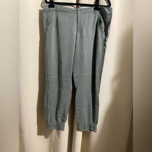 GAP Olive Green Jogger Pants
